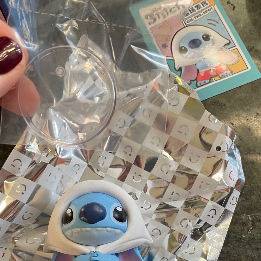 Disney Stitch Figure Pillow fight On The Spot Miniso - Picture 3 of 7